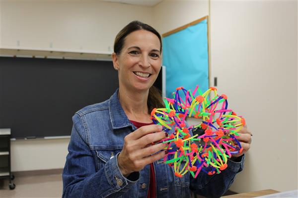  Renee Reynolds, Duzine Elementary School Social Worker
