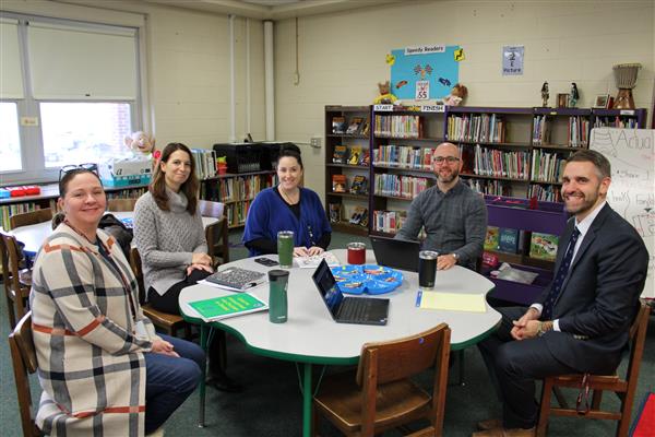  SEL Committee members in the Duzine library