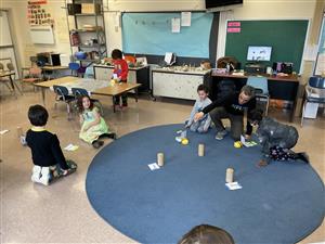 Teacher uses BeeBots with students