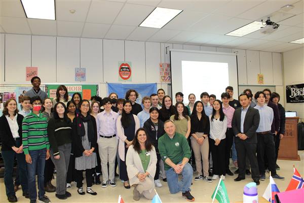  model UN students and teachers 