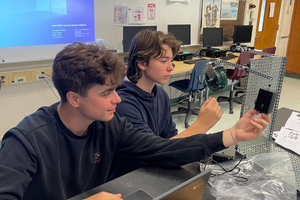  Students working with VEX equipment